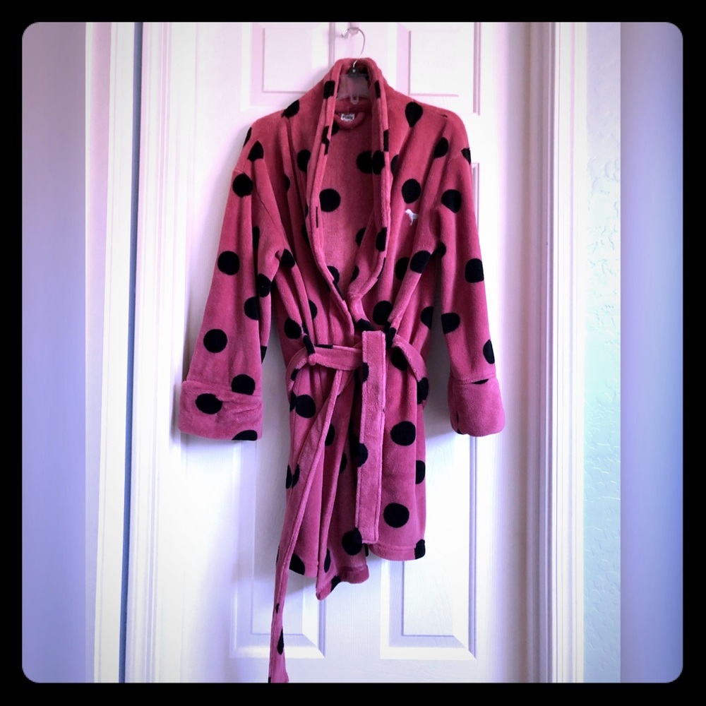Victoria’s Secret Pink plush robe
